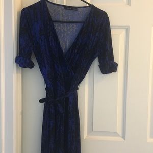Black and blue APT 9 dress.